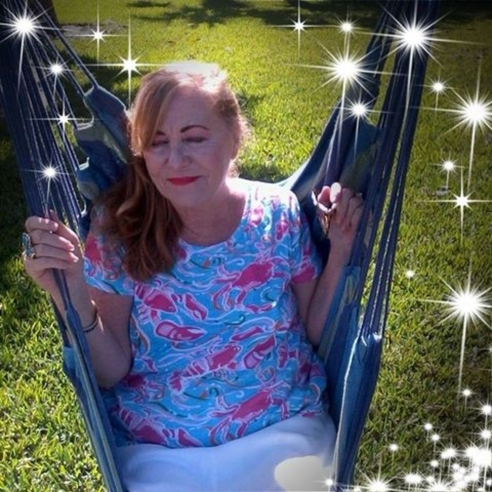 Meet your Posher, Carrie